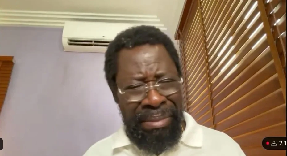 Dele Farotimi Breaks Down In Tears As He Thank Nigerians For Supporting Him [Video]