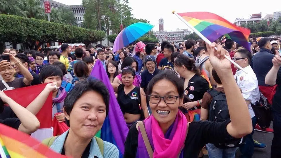 Over 300 Couples To Wed In Mass As Same-Sex Marriage Becomes Legal In Thailand