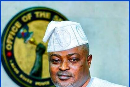 Impeached Speaker Mudashiru Obasa Storms Lagos Assembly With Heavy Security [Video]
