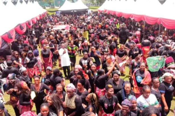 Rivers Women Embarks On ‘Bring Back Our Fubara’ Protest In Port Harcourt [Photos/Video]