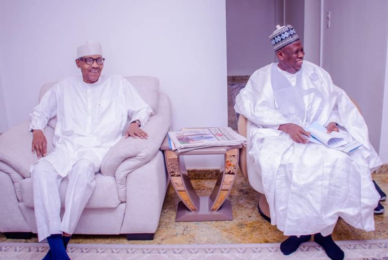 APC ‘Retaliates’ As Ganduje Leads Delegation To Visit Buhari In Kaduna [Photos]