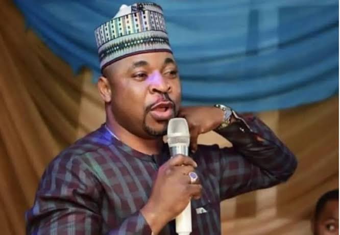 MC Oluomo Dares Those Mocking His English To Let Their Kids Compete With His Children