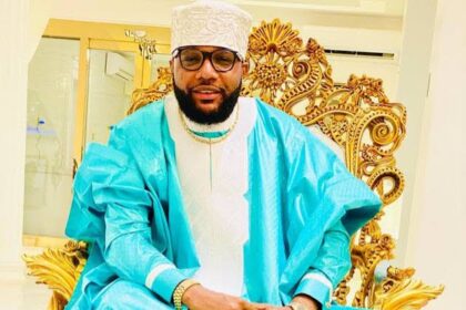 E-Money Arrested By EFCC Over Alleged Naira, Dollar Abuse