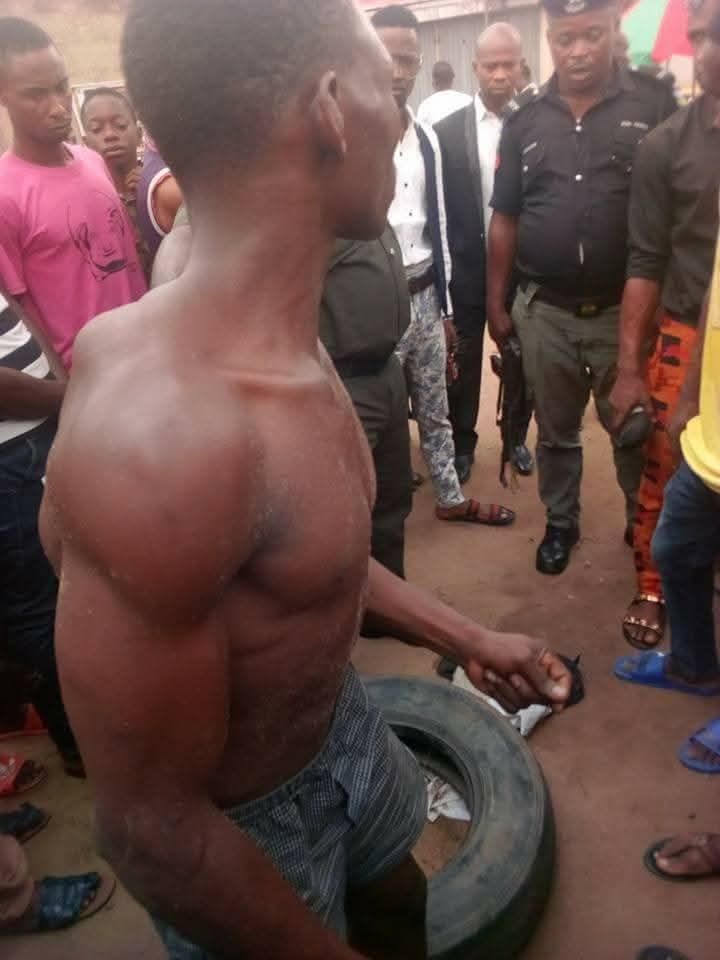 Police Stop Mob Attack, Rescue Suspected Thief In Akwa Ibom [Photos]