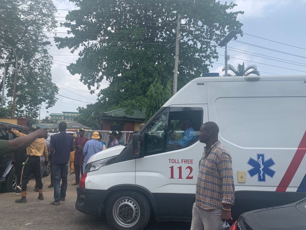 Lagos Council Chairman, Kolade Alabi Slumps During APC Meeting [Photos]