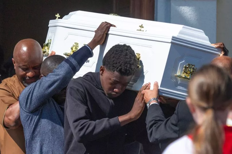 Corpse Of 16-Year-Old Nigerian Boy Recovered After He Drowned While Swimming In Ireland 8 Corpse Of 16-Year-Old Nigerian Boy Recovered After He Drowned While Swimming In Ireland