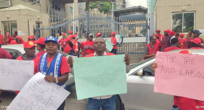 Workers Stage Protest At Finance Ministry Over Poor Welfare Conditions [Photos]