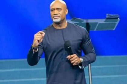 Pastor Paul Adefarasin Allegedly Threatens Blogger With Gun In Lagos Traffic [Video]