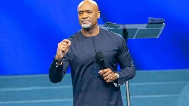 Pastor Paul Adefarasin Allegedly Threatens Blogger With Gun In Lagos Traffic [Video]