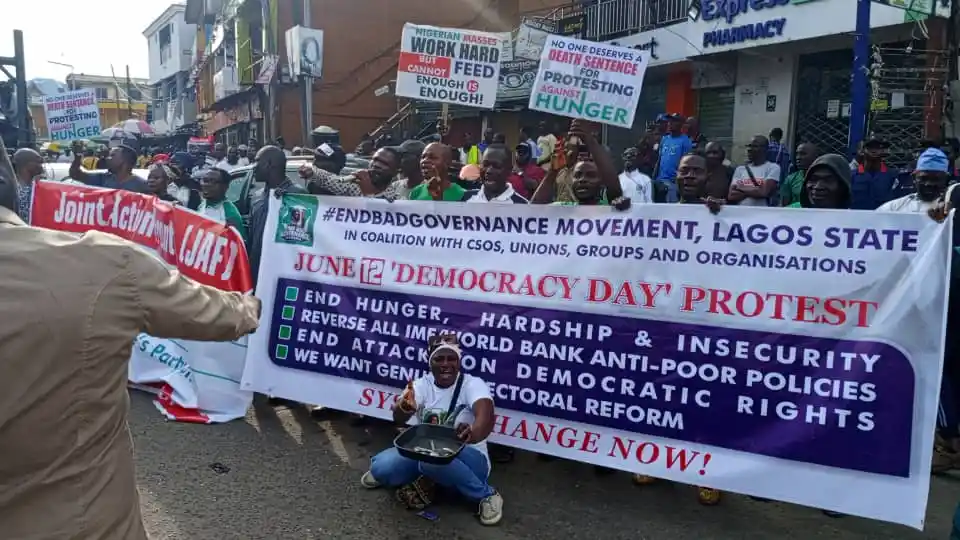 June 12: #EndBadGovernance Protest Begins In Lagos On Democracy Day [Photos]