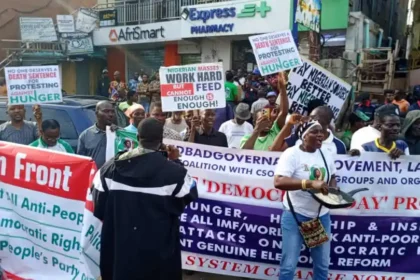 June 12: #EndBadGovernance Protest Begins In Lagos On Democracy Day [Photos]