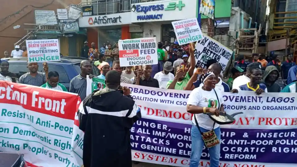 June 12: #EndBadGovernance Protest Begins In Lagos On Democracy Day [Photos]