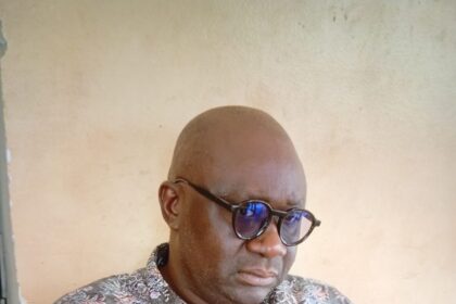 EFCC Arrests Benue Governor's Aide, Mkor Aondona For 'Sextortion And Blackmail' 42 EFCC Arrests Benue Governor's Aide, Mkor Aondona For 'Sextortion And Blackmail'