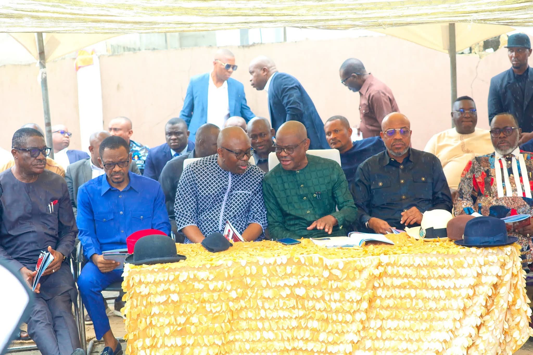 Fubara Attends Burial Of Wike’s Uncle In Rivers After Their Reconciliation [Photos]