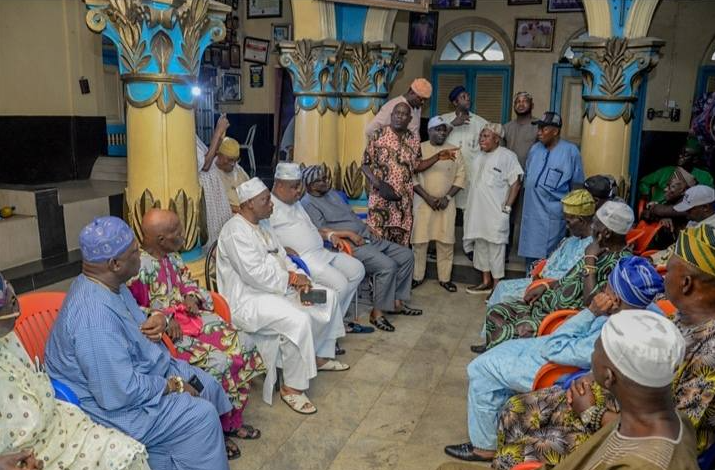 Lagos Monarch Dethrones Six Chiefs For Attending Labour Party Campaign 3 Lagos Monarch Dethrones Six Chiefs For Attending Labour Party Campaign
