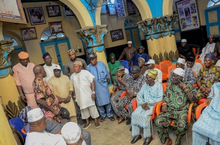 Lagos Monarch Dethrones Six Chiefs For Attending Labour Party Campaign 4 Lagos Monarch Dethrones Six Chiefs For Attending Labour Party Campaign