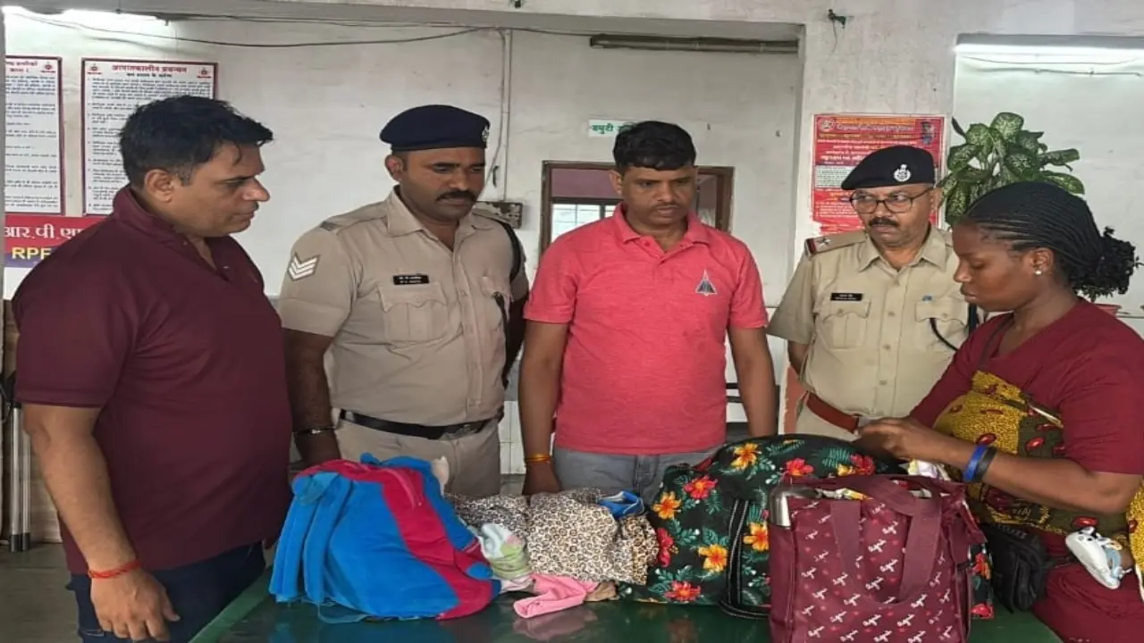 Nigerian Woman Arrested With N6bn Drugs At Railway Station In India [Photos]