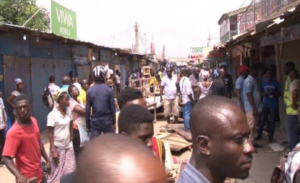 One Person Killed As Violence Breaks Out At Balogun Market, Lagos Island [Video]