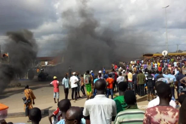 Police Reacts As Mob Burns Woman Alive In Niger Over Alleged Blasphemy