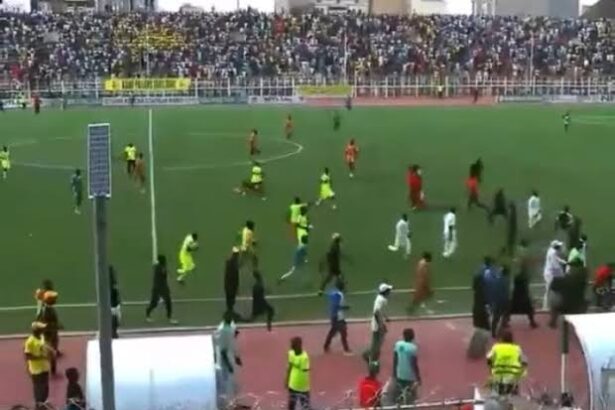 Shehu Sani Slams Kano Pillars Fans For Assaulting 3SC Players, Referee [Video]
