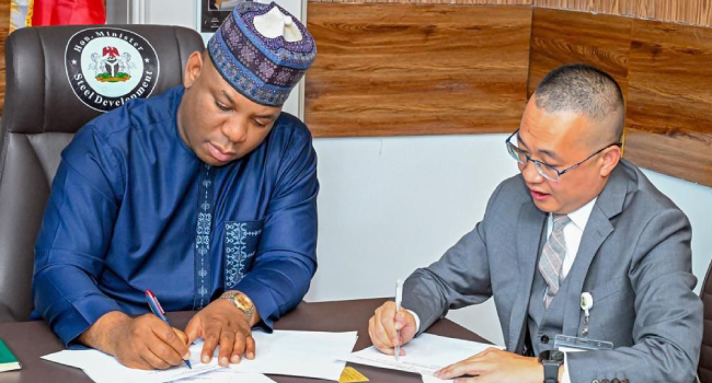 FG, Firm Sign $400 Million Deal To Build Integrated Steel Plant In Ogun