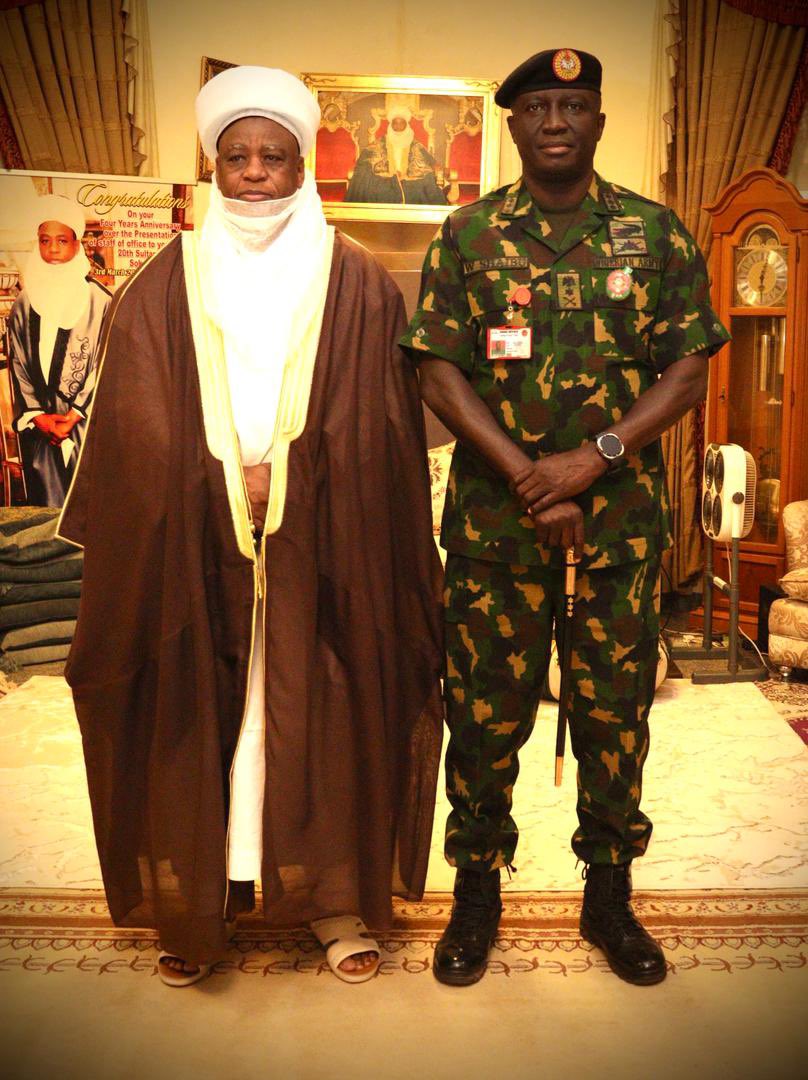 Army Chief Shaibu Visits Sultan Of Sokoto After US Air Strikes [Photos]