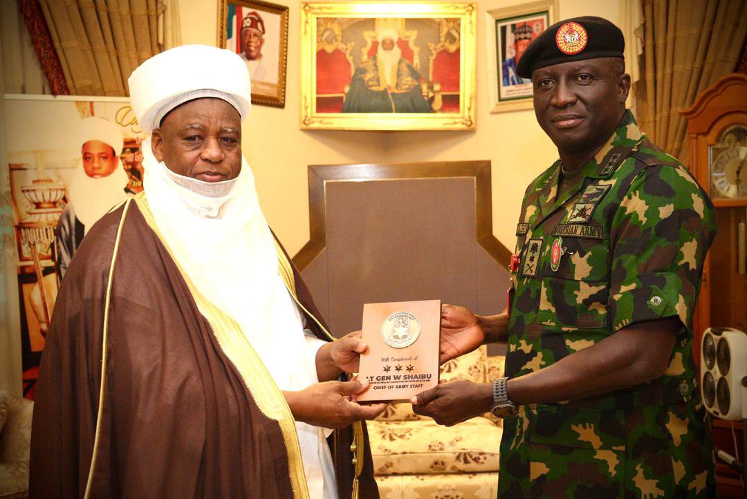 Army Chief Shaibu Visits Sultan Of Sokoto After US Air Strikes [Photos]