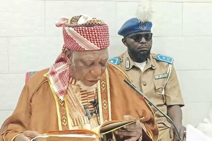 Reactions As Nigerian Cleric Vows To Fight Against U.S Military [Video]