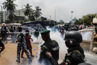 Police Fire Teargas At Residents Protesting Demolitions At Lagos Assembly