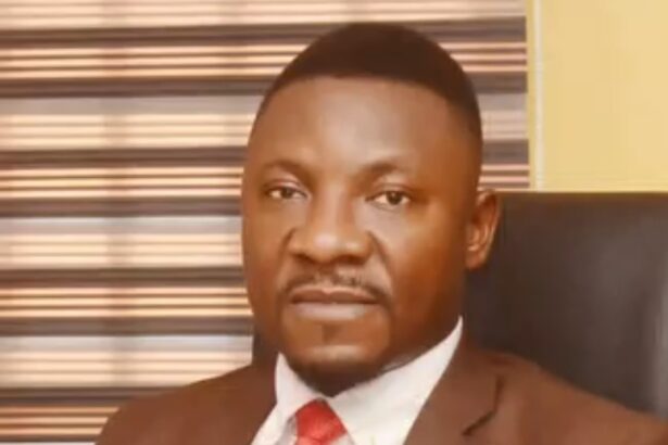 Edo LGA Chairman Booed Out Of Office After Being Impeached