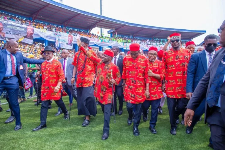 Abia Community Donates ₦100m For Governor Alex Otti’s Re-Election Bid