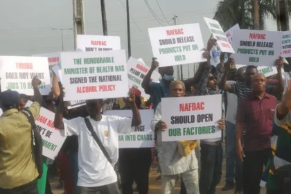 Distillers Protest ‘Sealing Of Companies’ Over Sachet Alcohol Ban [Photos]