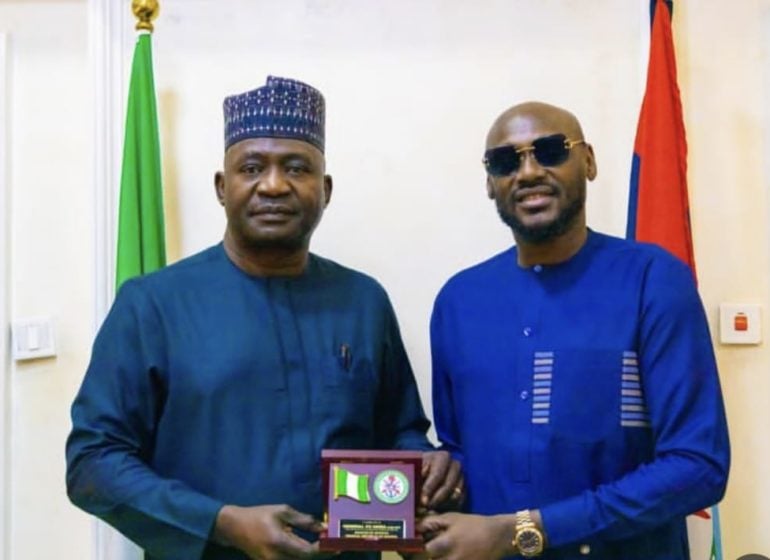 2face Meets Defence Minister To Discuss ‘Using Music To Tackle Youth Violence’