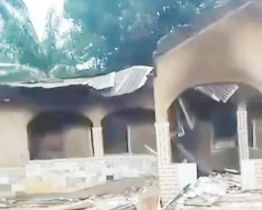 Man Kills Lover's Only Son For Opposing Their Relationship In Anambra