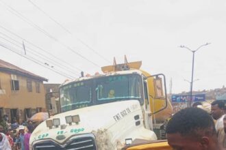Three People Dead, Many Injured As Trailer Crashes In Ibadan
