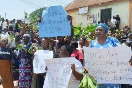 Plateau Residents Protest At Funeral Of Slain Victims Over Arrest Of Youths As ‘Bandits’