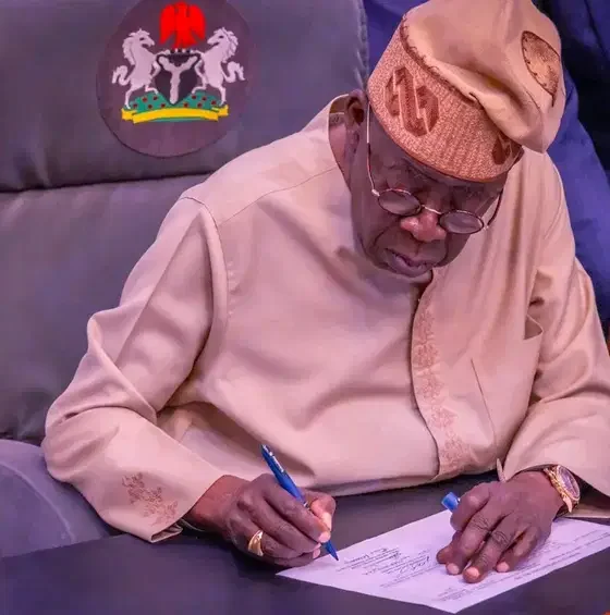 Tinubu Signs 2026 Appropriation Bill, 2025 Budget Extension