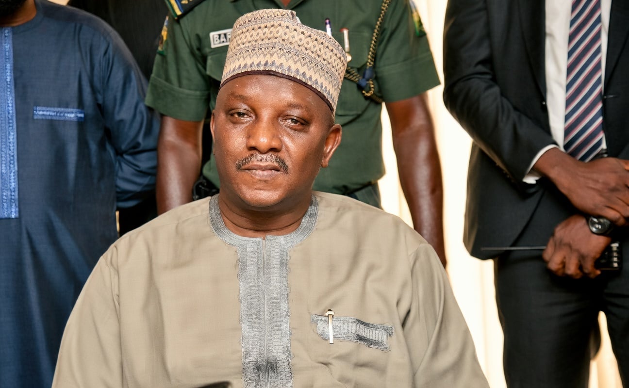 EFCC Arrest Ex-Minister Saleh Mamman After Being Sentenced To 75 Years In Prison