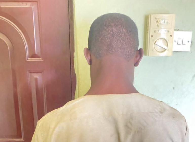 Hisbah Arrests Man Hiding In Ghana-Must-Go Bag At Married Woman’s Home In Kebbi