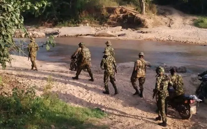 Gunmen Kill Eight Soldiers Including A Lieutenant In Kaduna 3 Gunmen Kill Eight Soldiers Including A Lieutenant In Kaduna