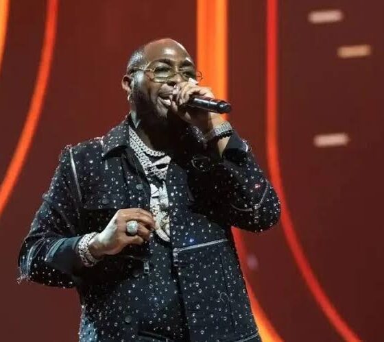 "Put God First When You Make It" - Davido Tells Upcoming Artistes [Video]