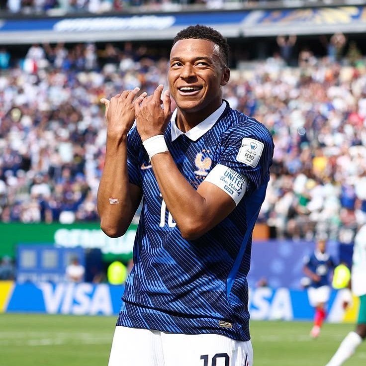 Mbappé to Racist Paraguayan Senator: 'You Are Despicable and Unworthy of Your Office' 1 Mbappé to Racist Paraguayan Senator: 'You Are Despicable and Unworthy of Your Office' 1