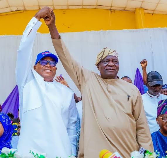 Oyinlola And Omisore Dumps Adeleke, Backs Oyebamiji Ahead Of Osun Election 3 Oyinlola And Omisore Dumps Adeleke, Backs Oyebamiji Ahead Of Osun Election