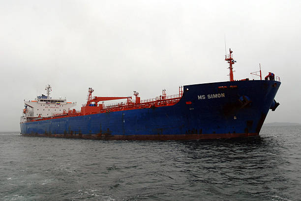 oil tanker