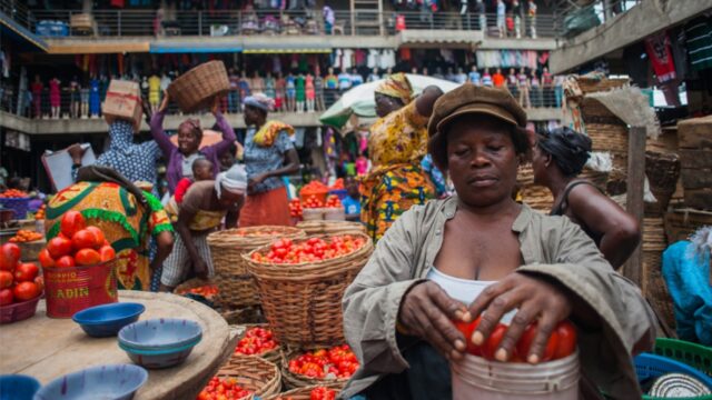 Nigeria Core Inflation Rises 1.11% as Food Prices Mask Risk