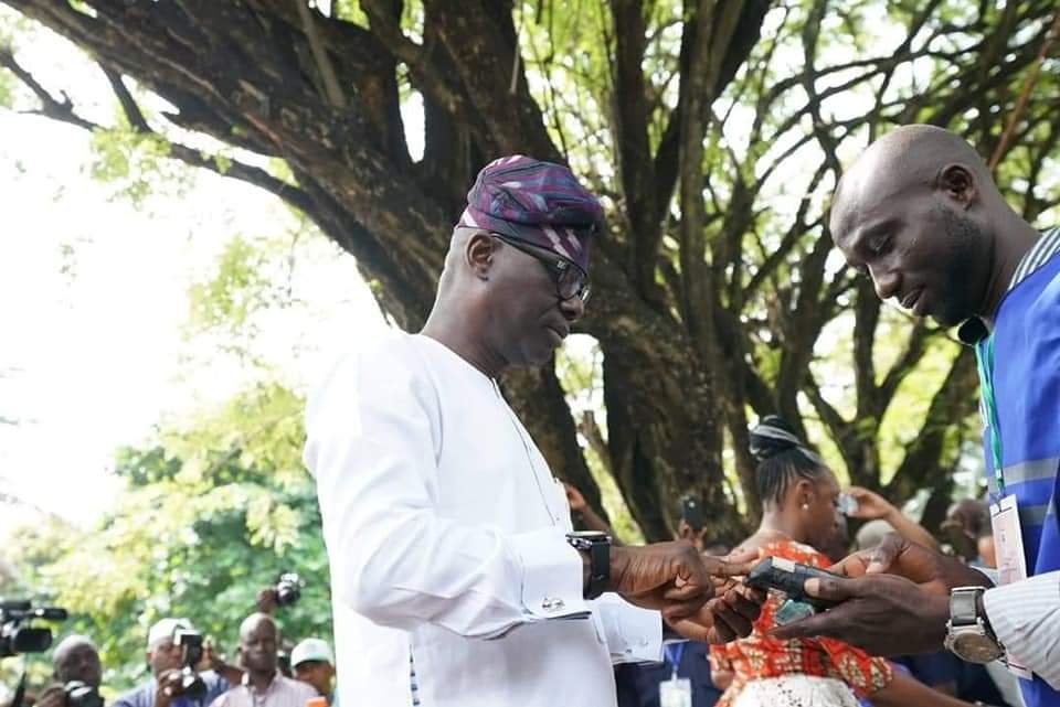 PHOTONEWS: Sanwo Olu Casts His Vote in Lagos state. 6